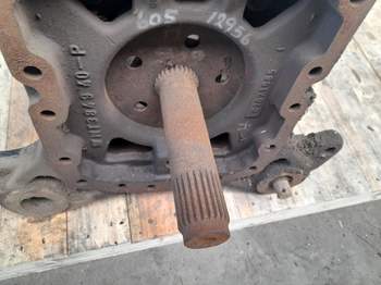 salg af Valmet 605 RIGHT Rear Half Axle