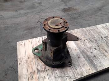 salg af John Deere 6300 RIGHT Rear Half Axle