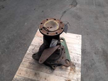 salg af John Deere 6300 RIGHT Rear Half Axle