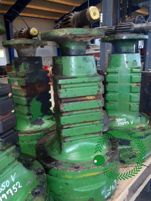 salg af John Deere 3640 LEFT Rear Half Axle