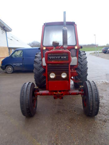 salg af Volvo BM650 tractor