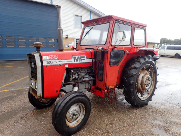 Massey Ferguson 265 tractor - Tractors Tractors and machines - Sales ...