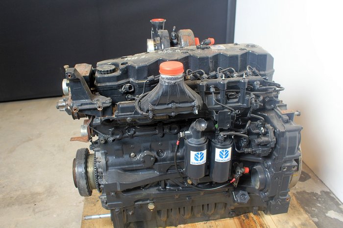 new holland t6070 engine