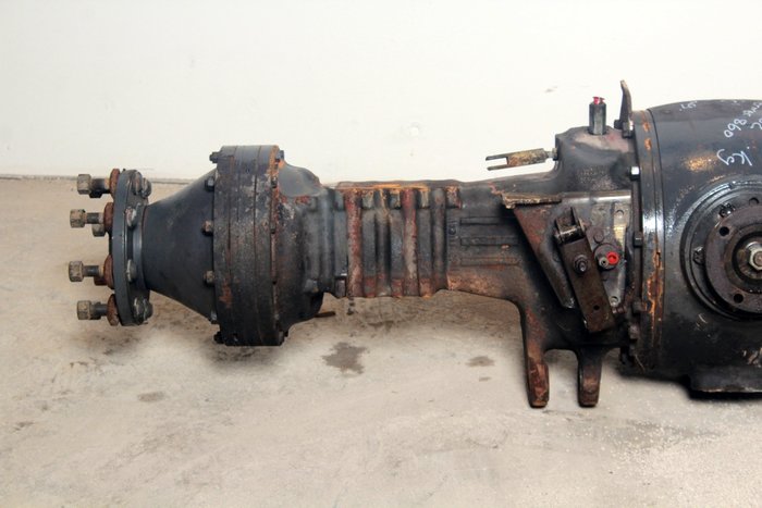 Fermec 860 Rear Axle - Construction equipment Secondhand Parts - Sales ...