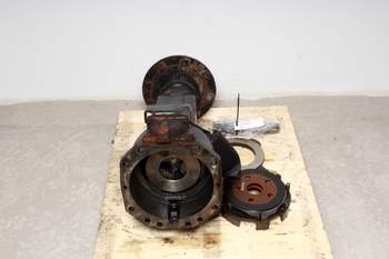 salg af Valmet 900 RIGHT Rear Half Axle