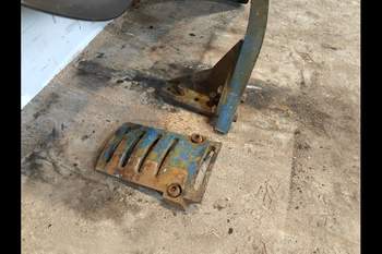 salg af New Holland 7840 RIGHT Front Fender