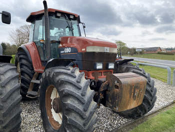 salg af New Holland G190 tractor