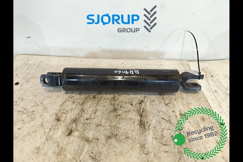 salg af New Holland BB9060  Hydraulic Cylinder