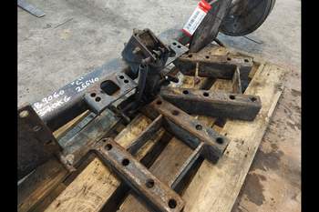 salg af New Holland BB9060  Rear axle