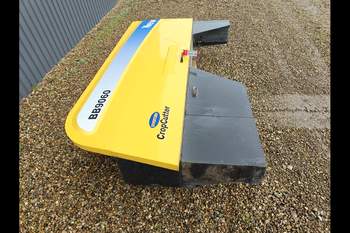 salg af New Holland BB9060  Hood and fender