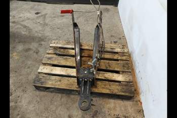 salg af New Holland BB9060  Towing frame