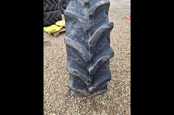 salg af John Deere 6620 RIGHT Tire