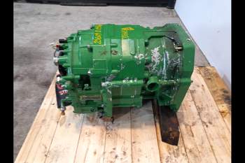 salg af Getriebe John Deere 6620 