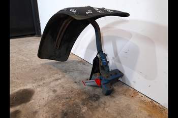 salg af Ford 4630 RIGHT Front Fender