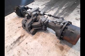 salg af Claas Axion 950  Disassembled front axle