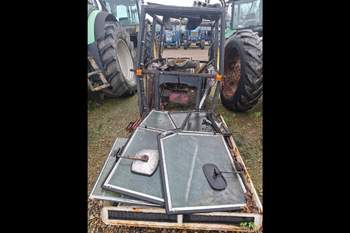 salg af Case 844 traktor