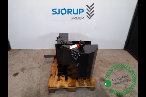 salg af Kraftstofftank Valtra N142 