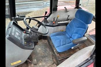 salg af Case 5140 traktor