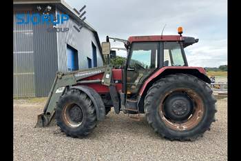Case 5140 tractor