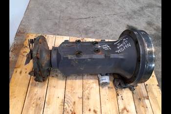 salg af New Holland 8360 RIGHT Rear Half Axle