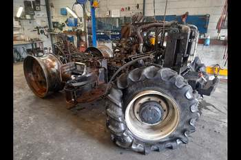 salg af New Holland T7.165 traktor