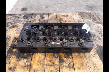 salg af Case 4240  Cylinder Head