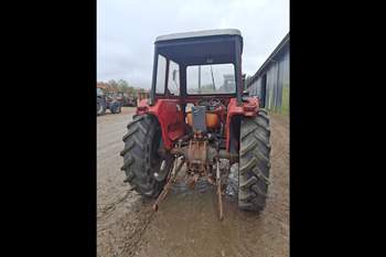 salg af Massey Ferguson 135 traktor