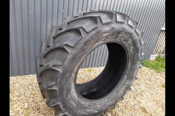 salg af Case Maxxum 115 LEFT Tire