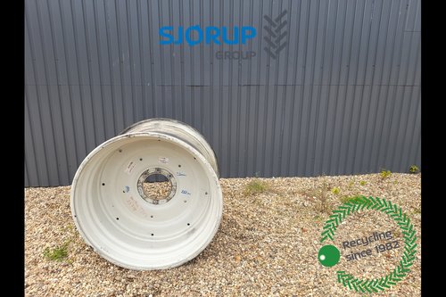 salg af Valtra T254 RIGHT Rear Rim