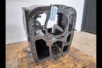 salg af Valtra T254  Transmission Housing