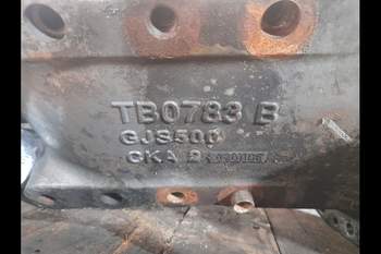 salg af Valtra T254 RIGHT Rear Half Axle