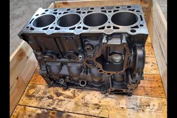 salg af New Holland B115C  Engine Block