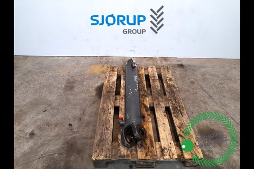 salg af New Holland B115C  Hydraulic Cylinder