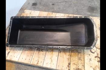 salg af John Deere 6150M  Oil Pan