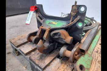 salg af Lyftdragkrokar/hitchkrokar John Deere 6150M 