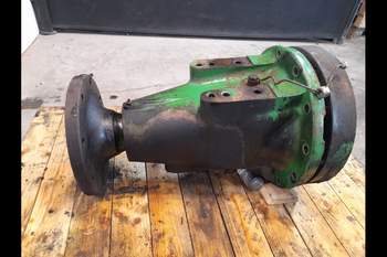 salg af John Deere 6150M LEFT Rear Half Axle