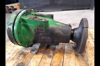 salg af John Deere 6150M LEFT Rear Half Axle