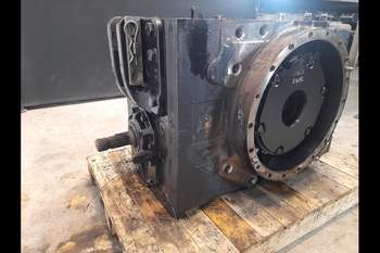 salg af New Holland T8040  Rear Transmission