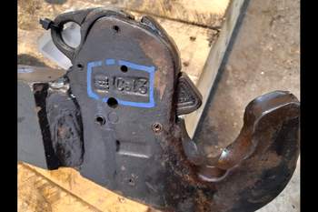 salg af Unterlenker New Holland T8040 LINKS