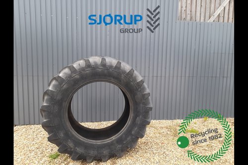 salg af New Holland T7.200 RIGHT Tire