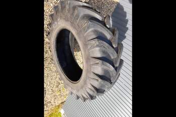 salg af Massey Ferguson 4255 LEFT Tire