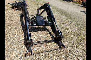 salg af Begagnade frontlastare Massey Ferguson 4255 