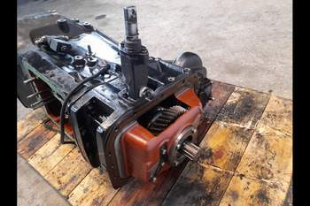 salg af Gearkasse Massey Ferguson 4255