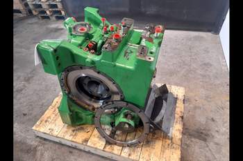 salg af Baktransmission John Deere 7530 