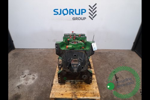 salg af Baktransmission John Deere 7530 