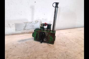 salg af Bremseventil John Deere 7530 Hydraulisk