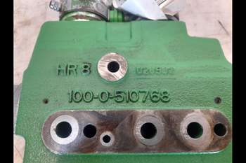 salg af John Deere 7530  Remote control valve