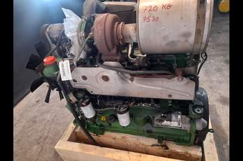 salg af Motor John Deere 7530 