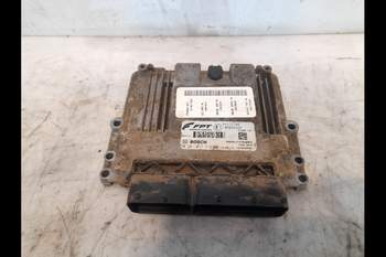 salg af Case Farmall 115A  ECU Engine