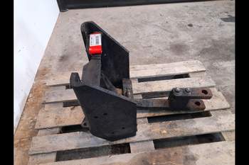 salg af Case Farmall 115A  Pick Up Hitch